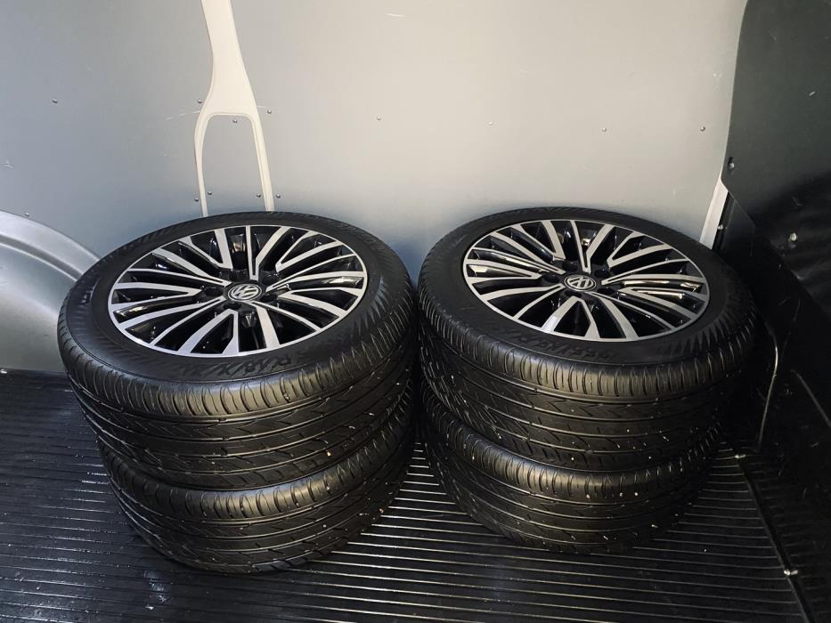 VOLKSWAGEN Transporter 2018