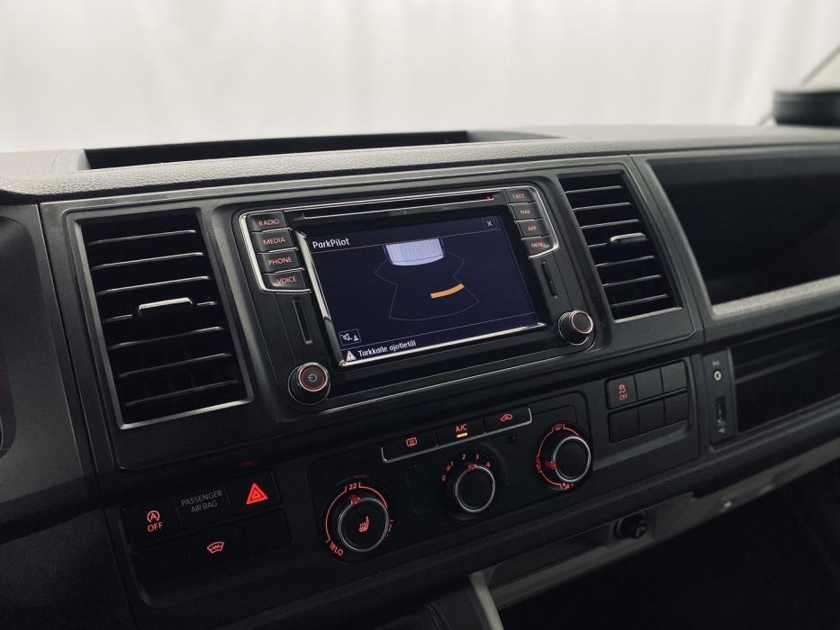 VOLKSWAGEN Transporter 2018