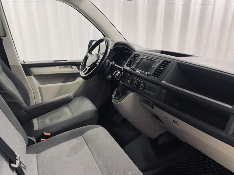 VOLKSWAGEN Transporter 2018