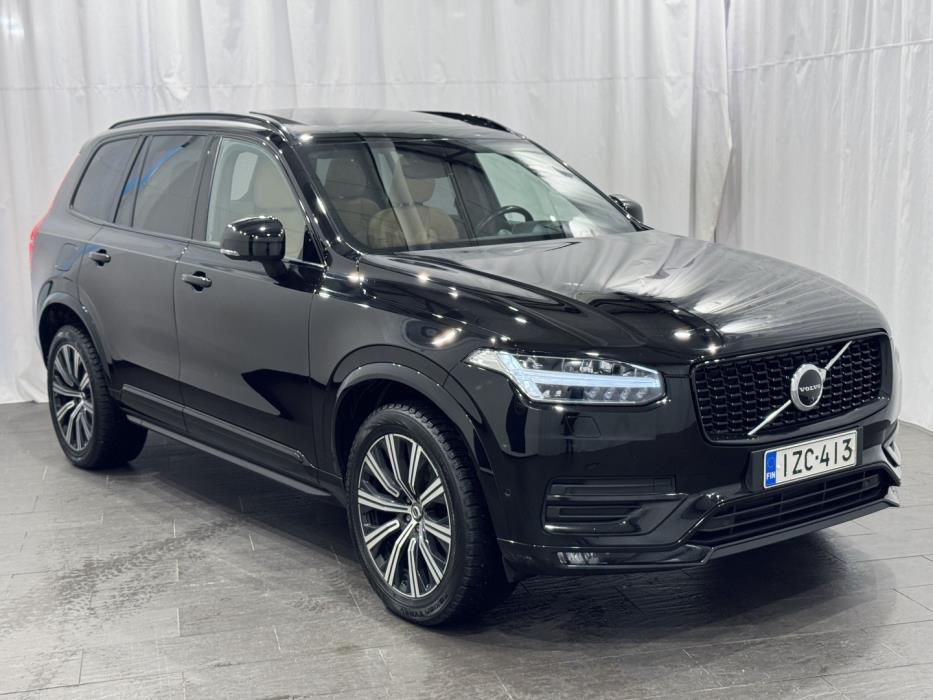 VOLVO XC90 2021