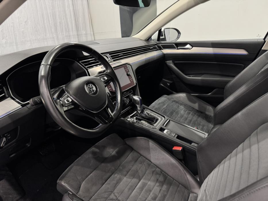 VOLKSWAGEN Passat 2018