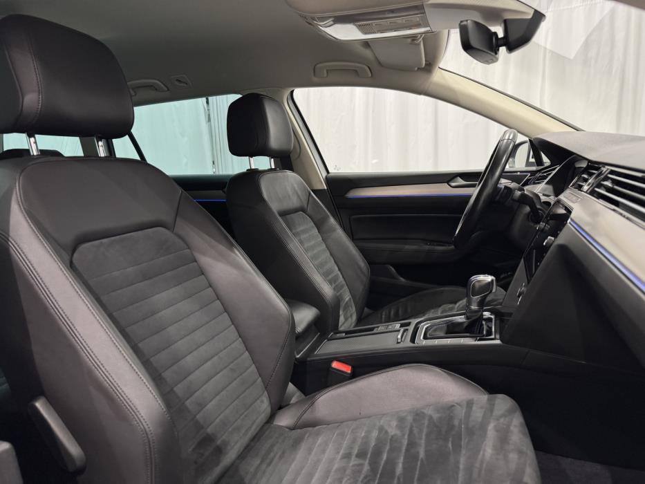 VOLKSWAGEN Passat 2018