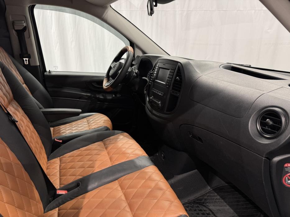 MERCEDES-BENZ Vito 2016