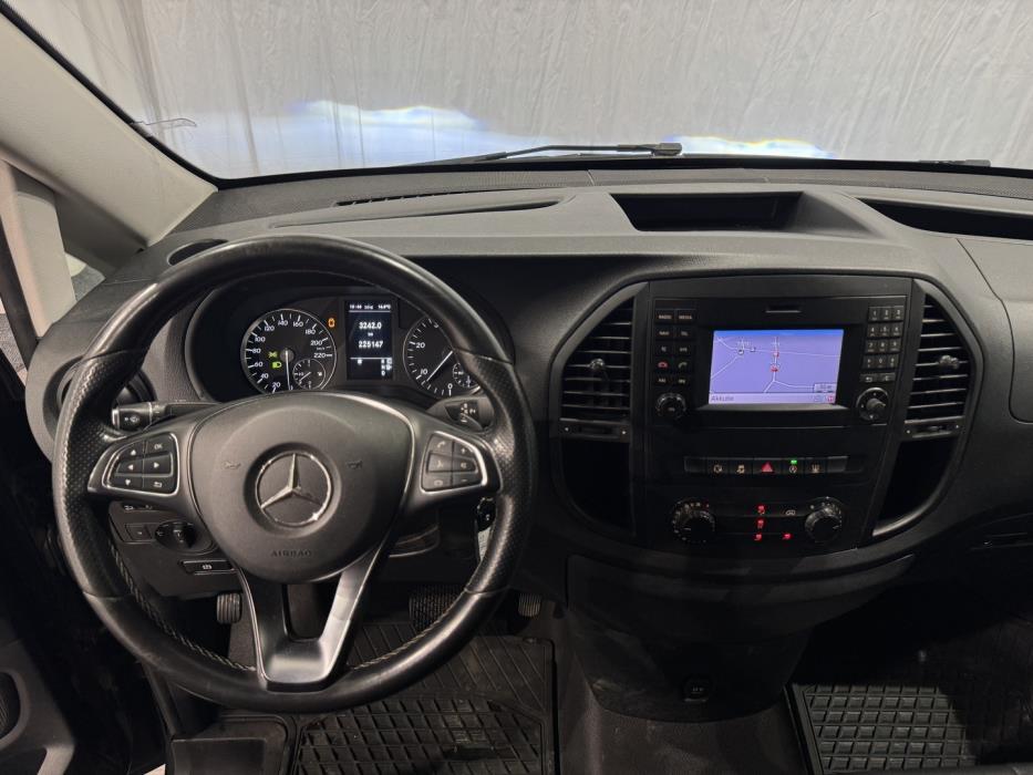 MERCEDES-BENZ Vito 2016