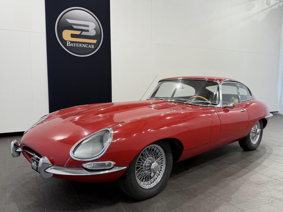 JAGUAR E-Type 1963