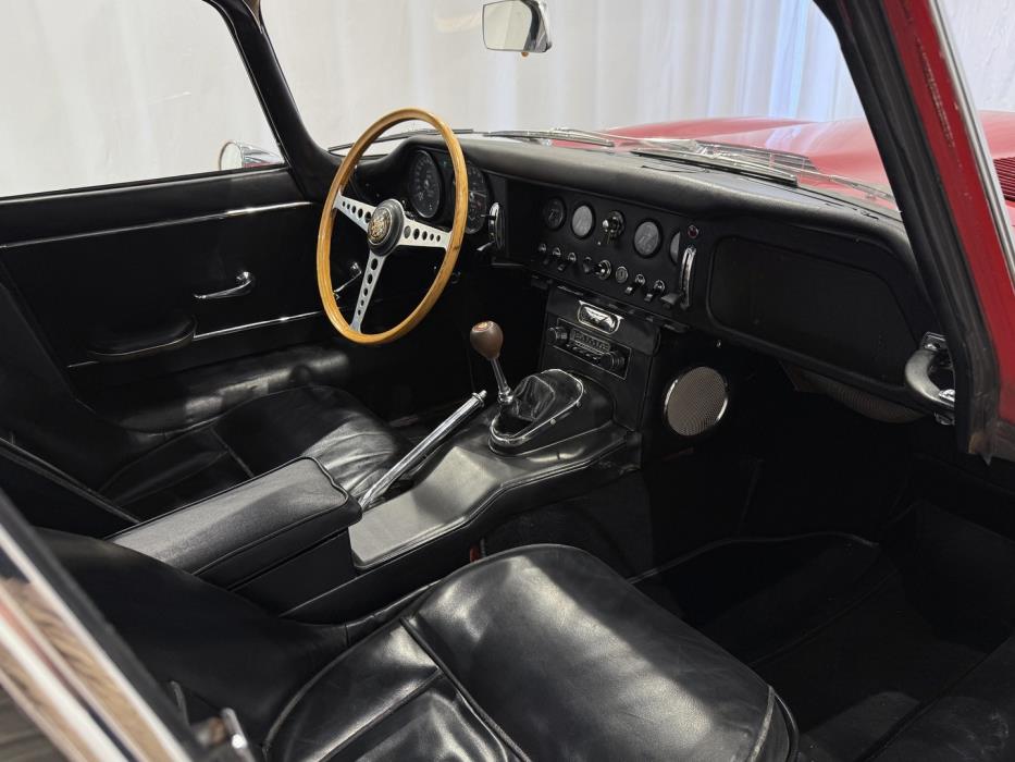 JAGUAR E-Type 1963