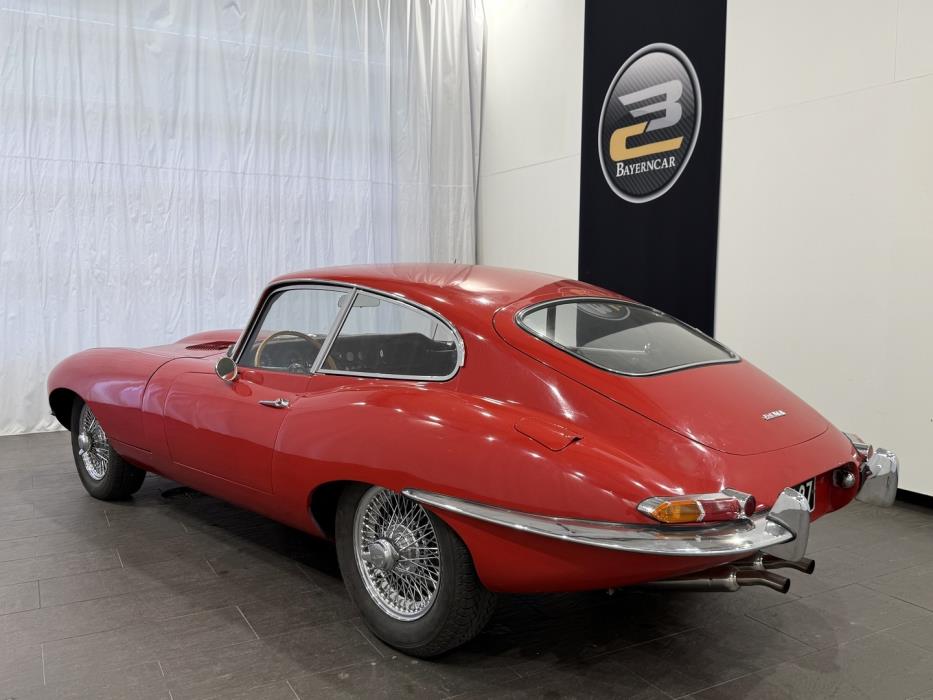 JAGUAR E-Type 1963