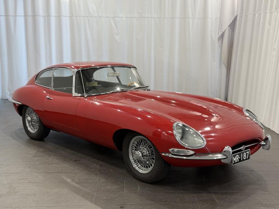 JAGUAR E-Type 1963