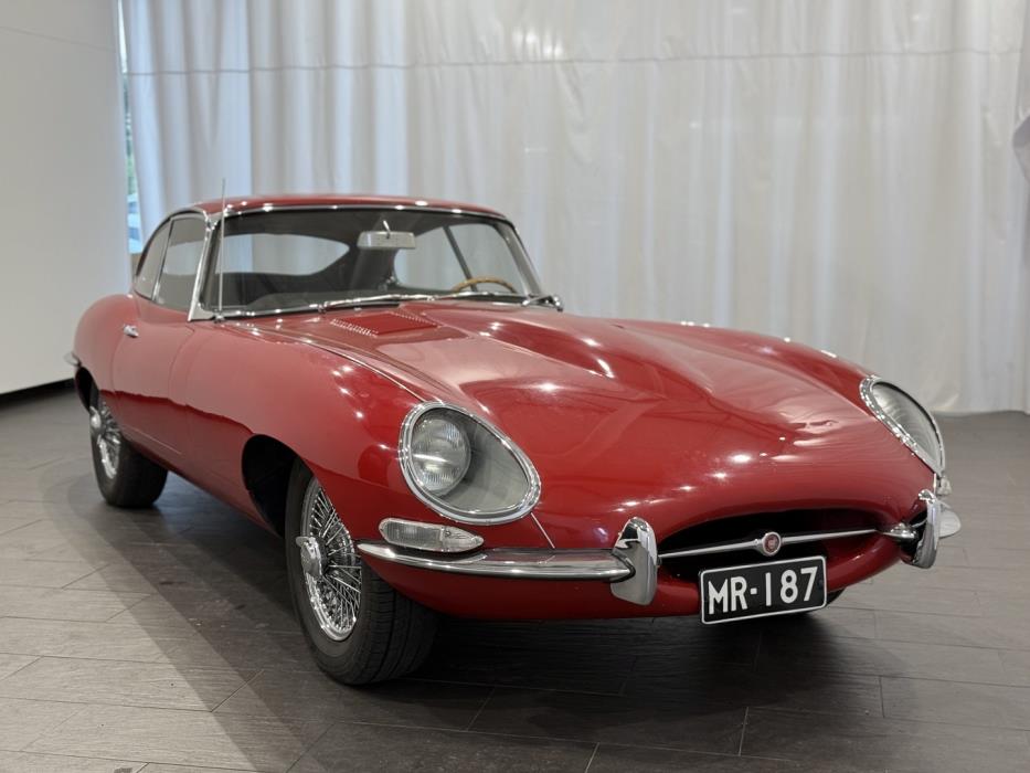 JAGUAR E-Type 1963