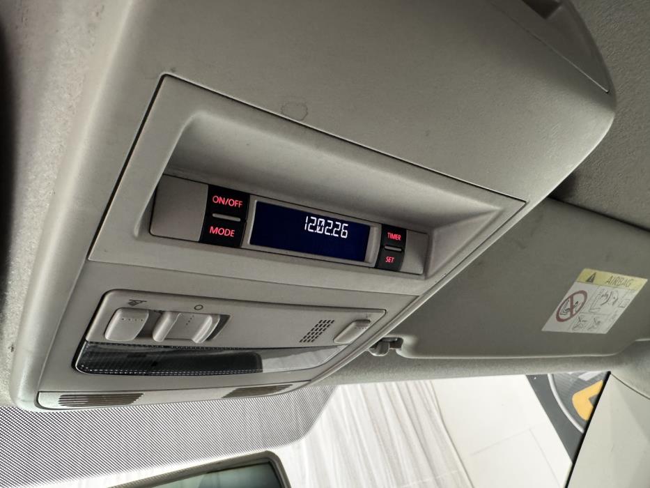 VOLKSWAGEN Transporter 2016