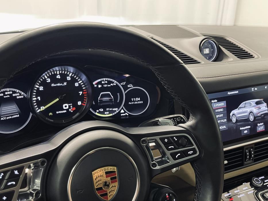 PORSCHE Cayenne 2020