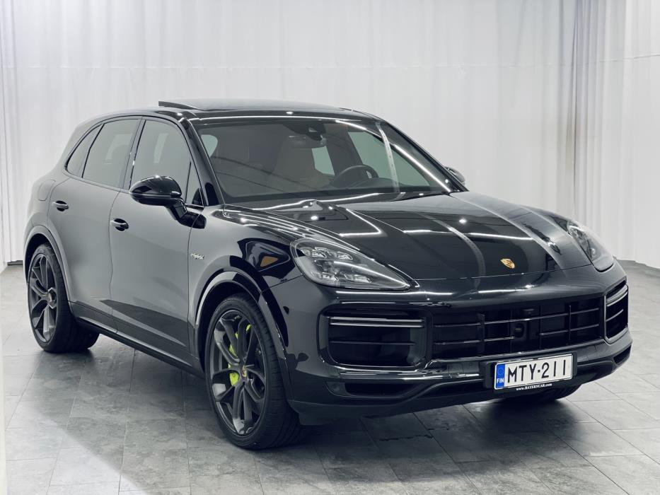 PORSCHE Cayenne 2020