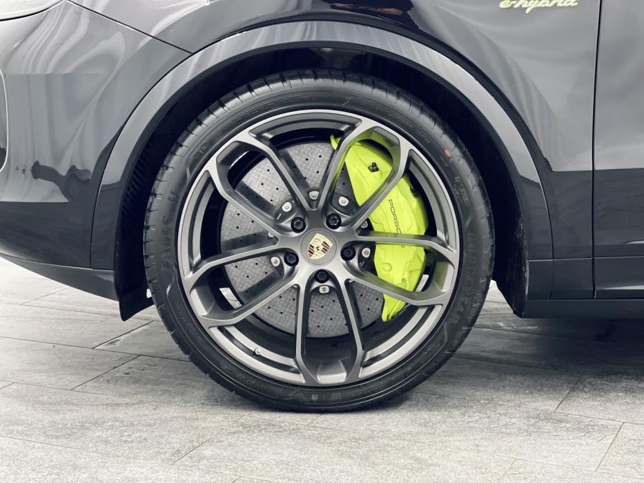 PORSCHE Cayenne 2020