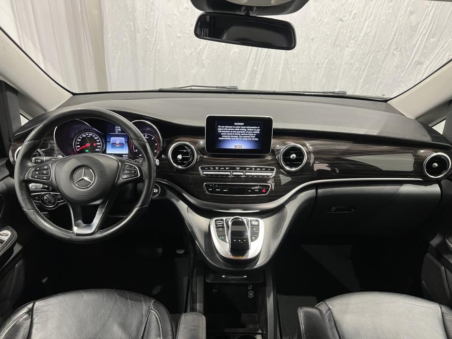 MERCEDES-BENZ V 2017