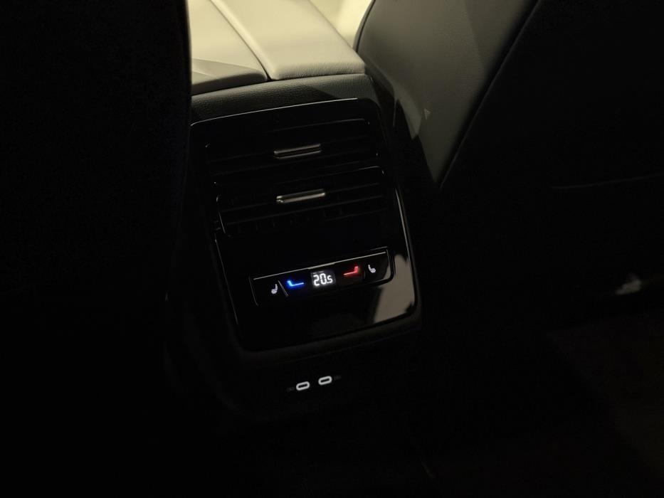 VOLKSWAGEN ID.7 2025