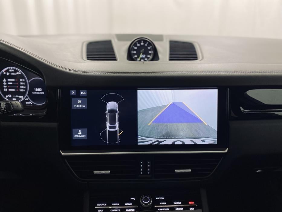 PORSCHE Cayenne 2019