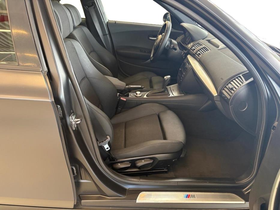 BMW 130 2007