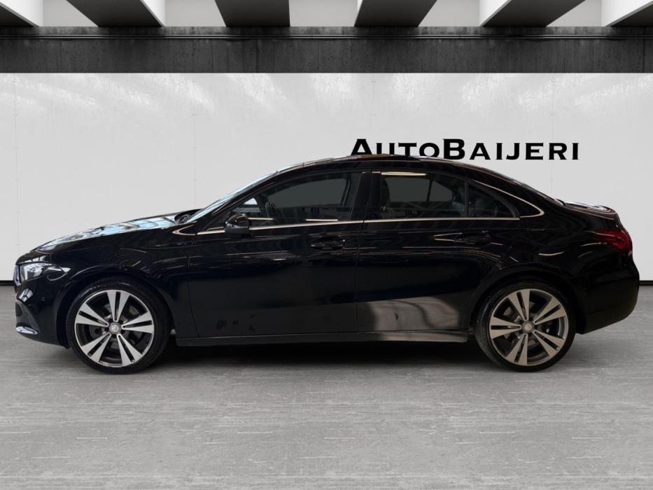 MERCEDES-BENZ A 2019
