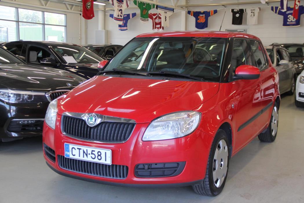 SKODA Fabia 2009