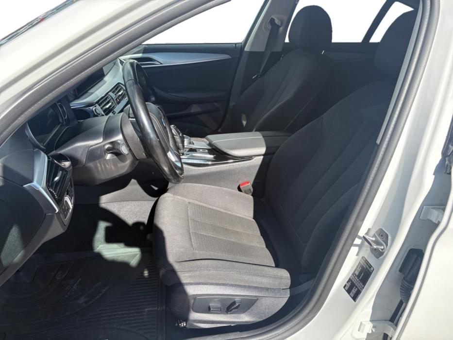 BMW 518 2018