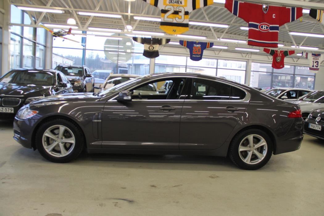 JAGUAR XF 2009