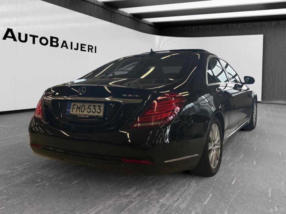 MERCEDES-BENZ S 2014