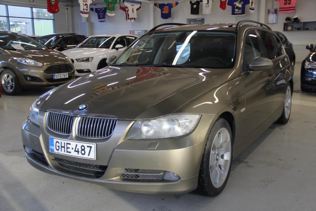 BMW 325 2006