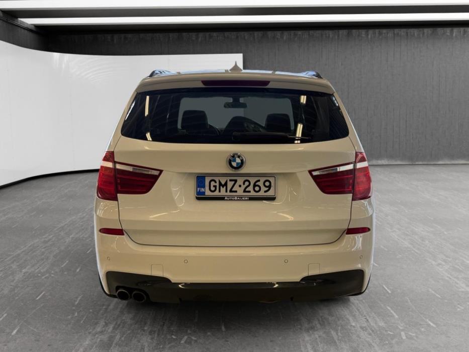 BMW X3 2011