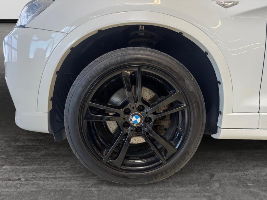 BMW X3 2011