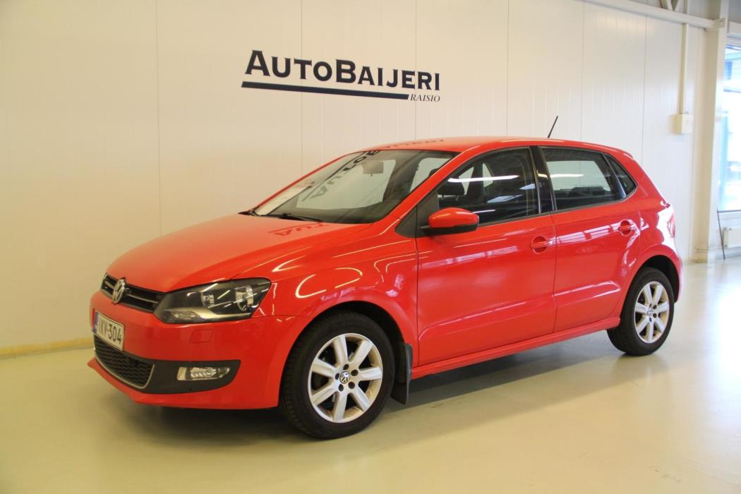 VOLKSWAGEN Polo 2012