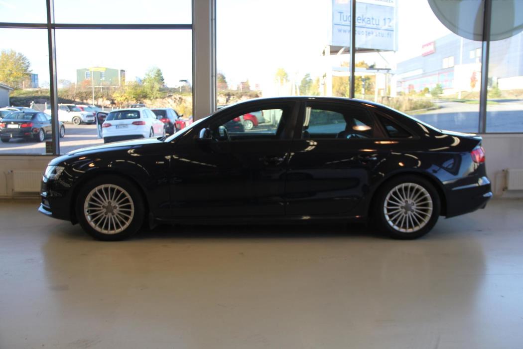 AUDI A4 2014