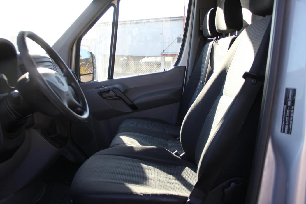 MERCEDES-BENZ Sprinter 2011