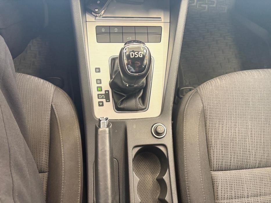 SKODA Octavia 2014