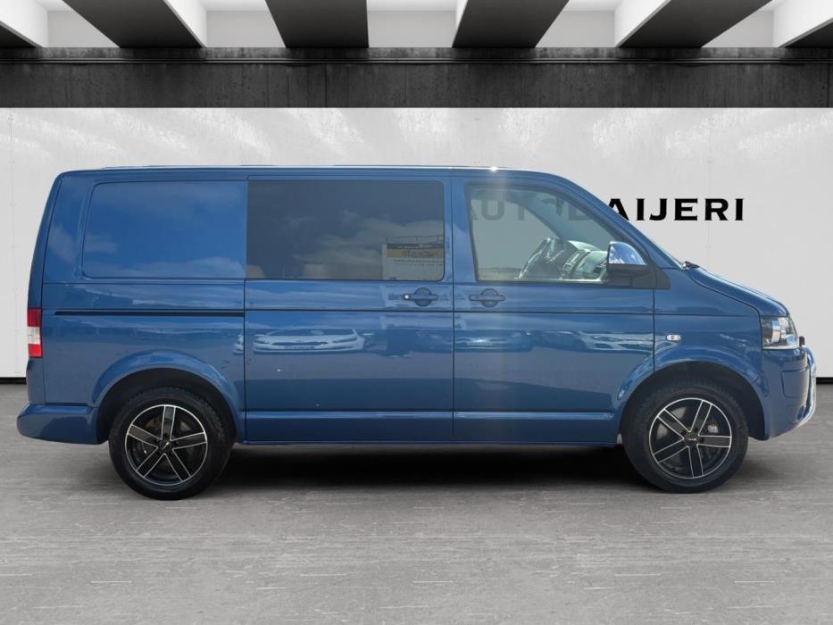 VOLKSWAGEN Transporter 2011