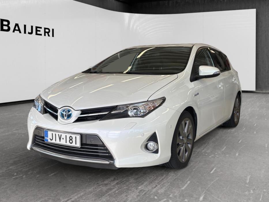 TOYOTA Auris 2013
