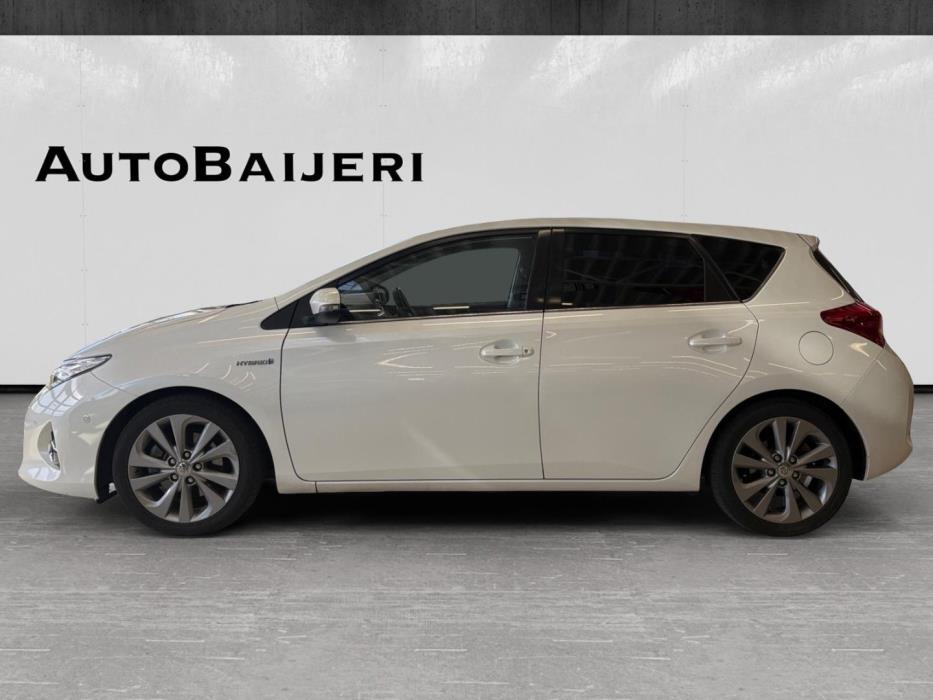 TOYOTA Auris 2013