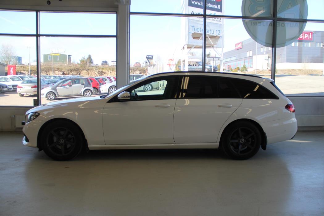 MERCEDES-BENZ E 2017