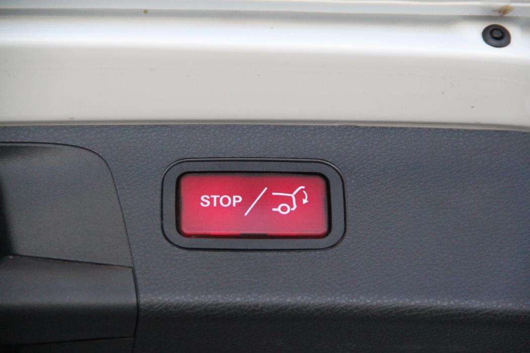 MERCEDES-BENZ E 2017