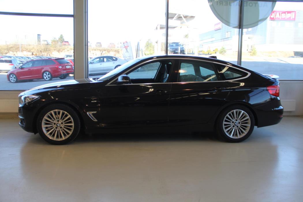 BMW 320 Gran Turismo 2013