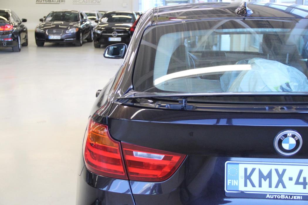 BMW 320 Gran Turismo 2013