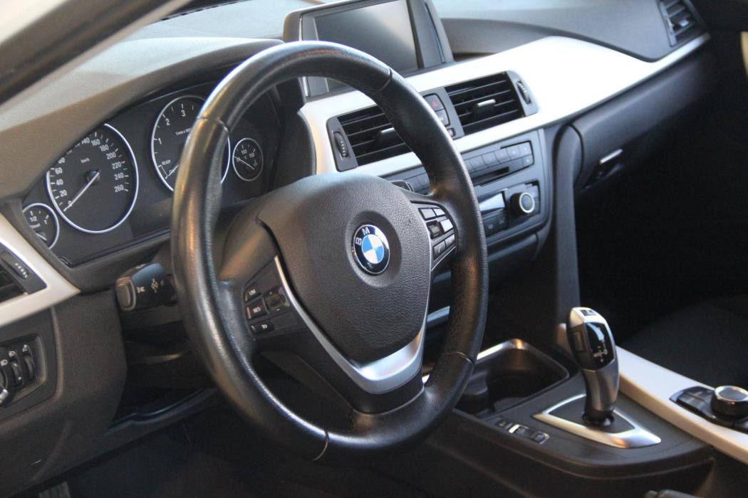 BMW 320 2014
