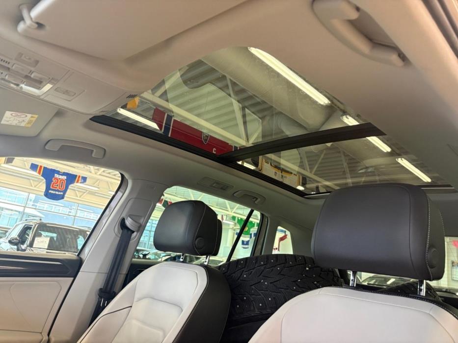 VOLKSWAGEN Tiguan 2016