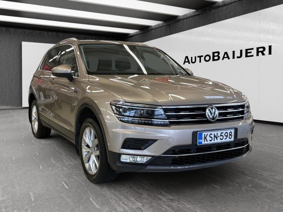 VOLKSWAGEN Tiguan 2016