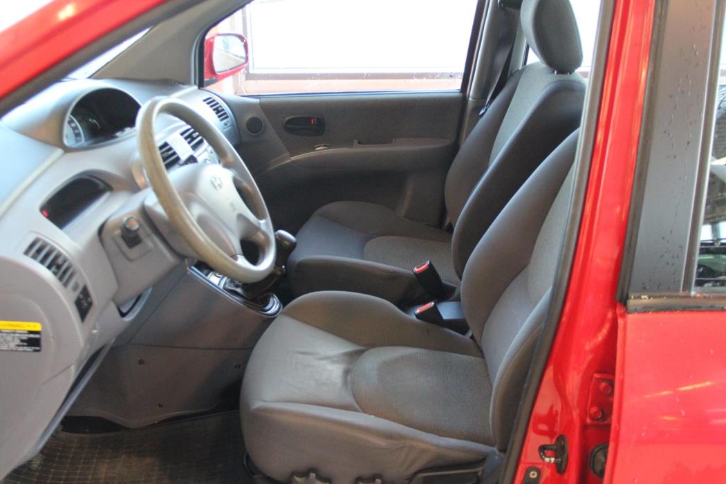 HYUNDAI Matrix 2003