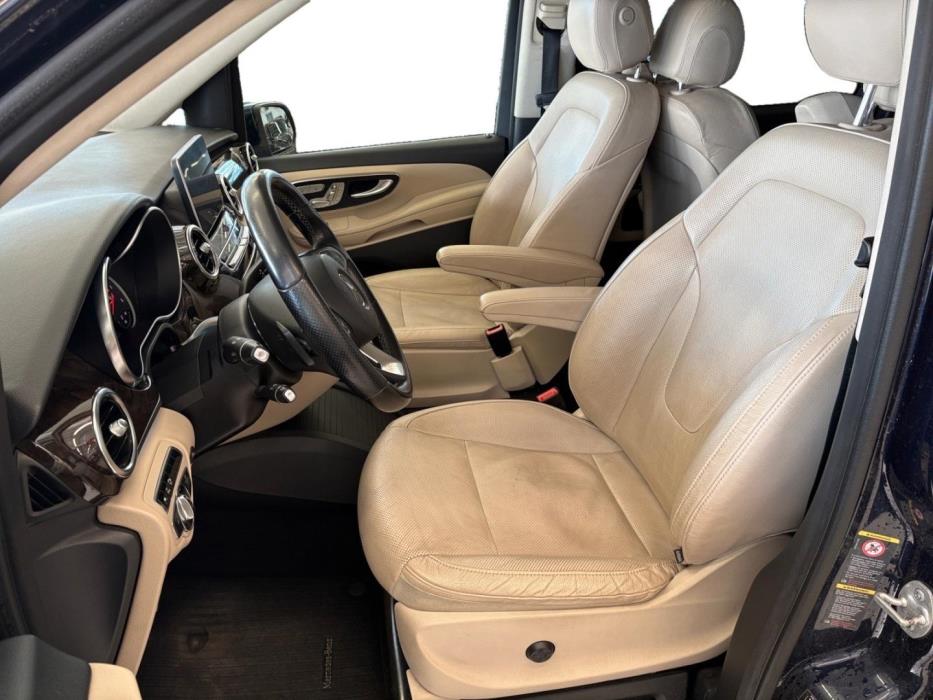 MERCEDES-BENZ V 250 2014