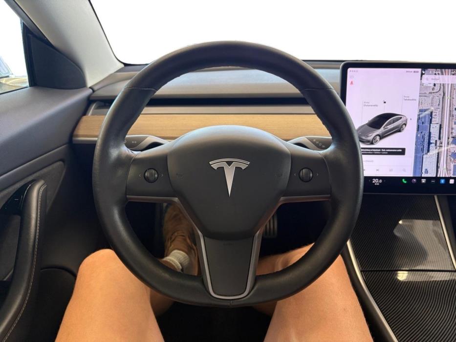 TESLA Model 3 2019