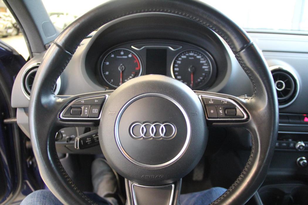 AUDI A3 2013