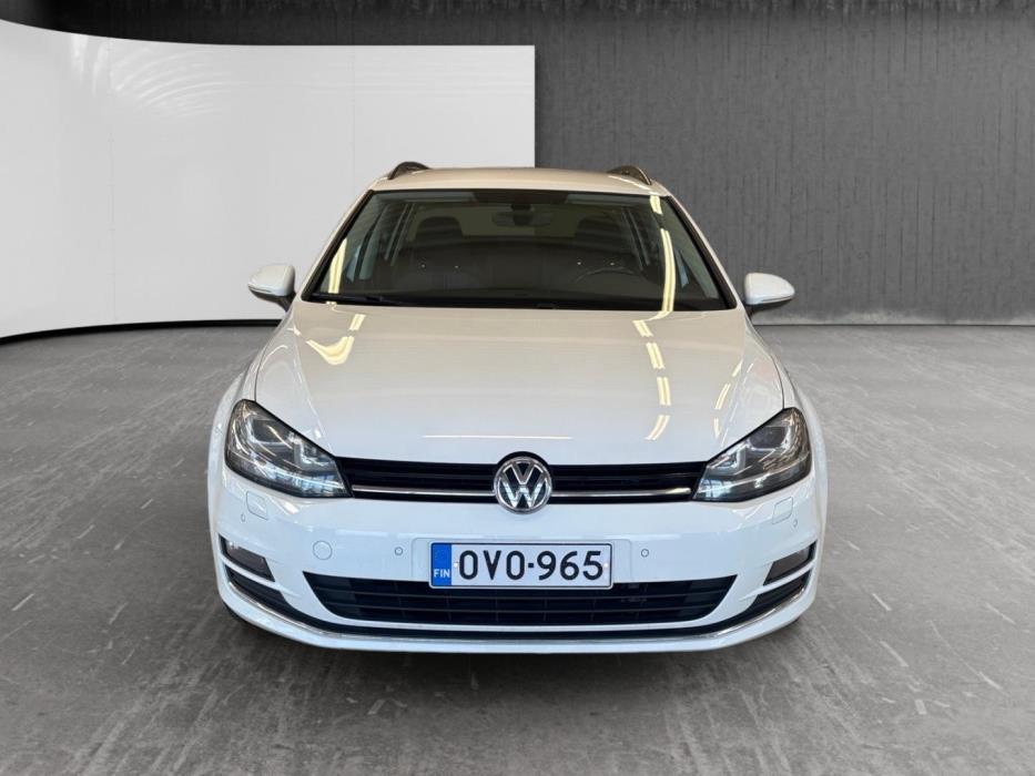 VOLKSWAGEN Golf 2017