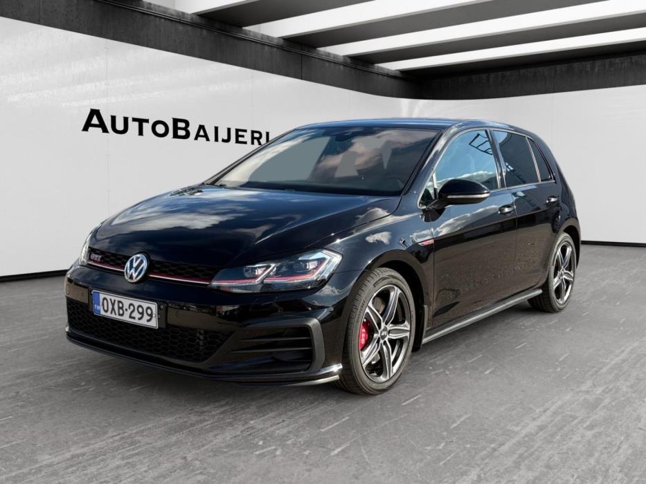 VOLKSWAGEN Golf 2017
