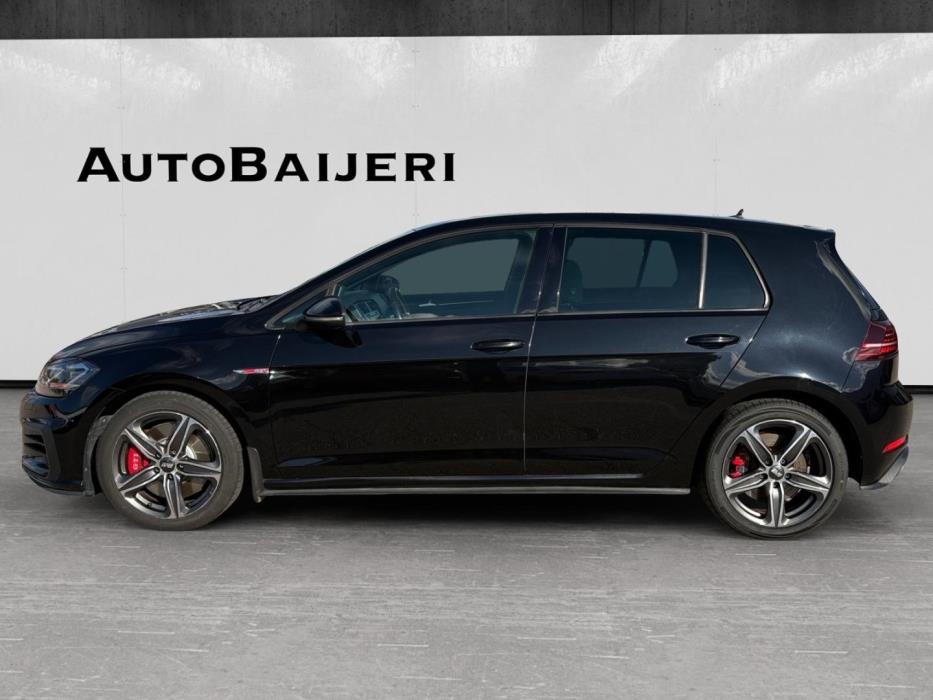 VOLKSWAGEN Golf 2017